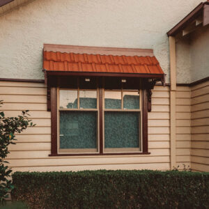 FW0425_BehindClosedDoors_Article023