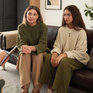 FW0425_BehindClosedDoors_Article053