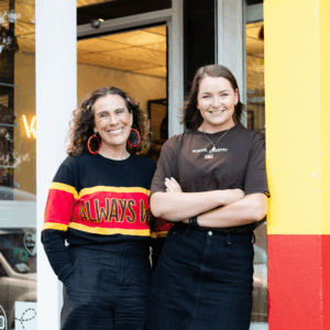 Sarah and Laura bio photo credit Maria Palacios