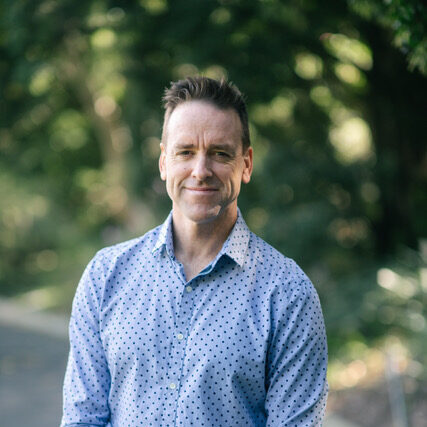 Scott Barrow headshot